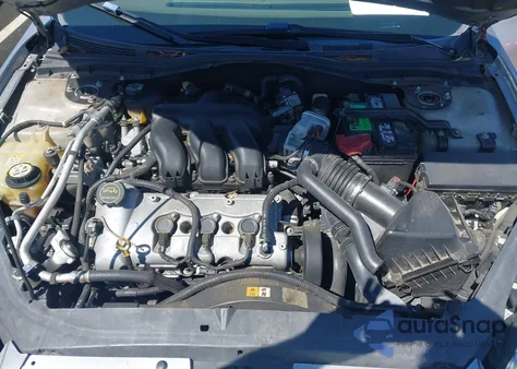 2007 Mercury Milan V6 from USA, damaged, VIN 3MEHM01167R632055